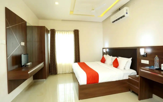 Hotel Padippurayil By OYO Rooms