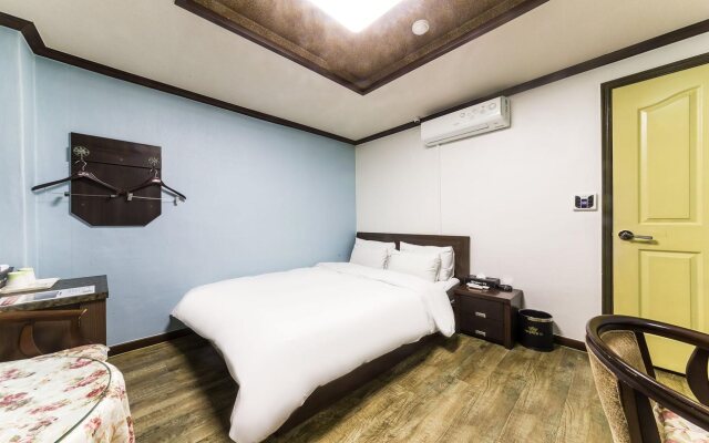 Goodstay 3D Cinema Motel