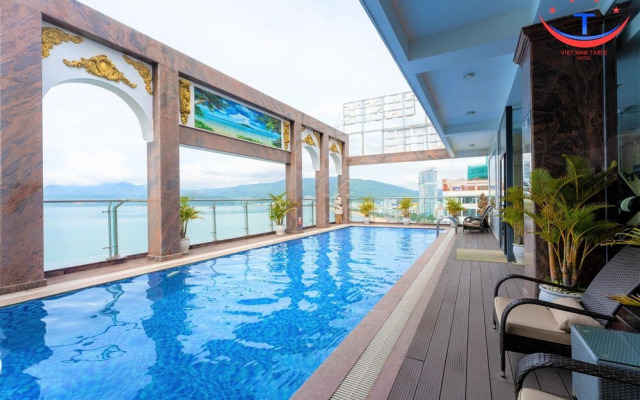 Vietnam Taste Hotel Quy Nhon - Beachfront
