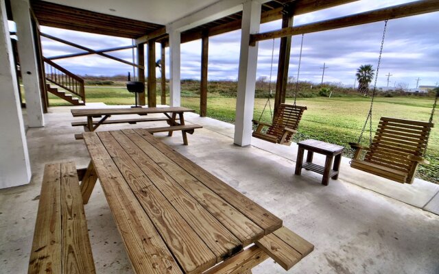 A Silver Lining - 4 Br Home