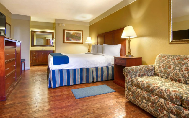 The Smokehouse Lodge and Cabins