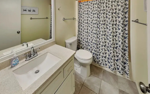 Bay House Condos #2706 - Nautical Nook