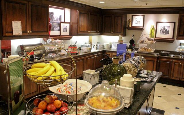 Hampton Inn & Suites Nashville-Green Hills