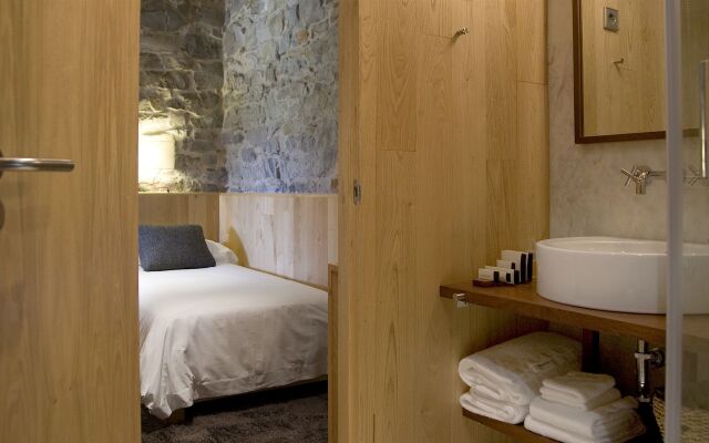 Torre De Villademoros