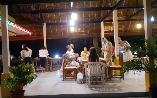 Lanas Beach Resort