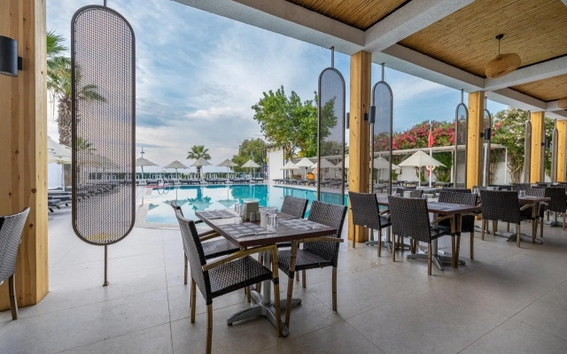 Petunya Beach Resort - All Inclusive