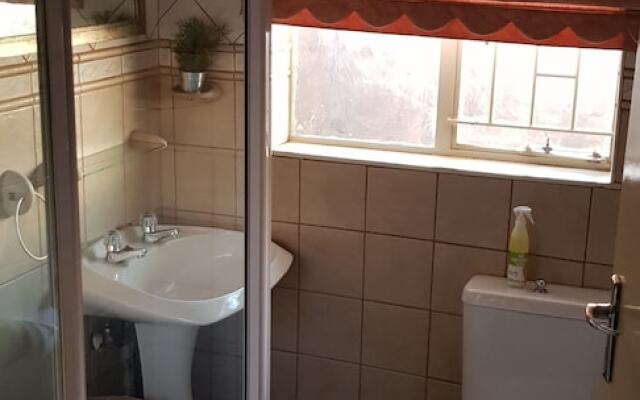 The Club House Guesthouse