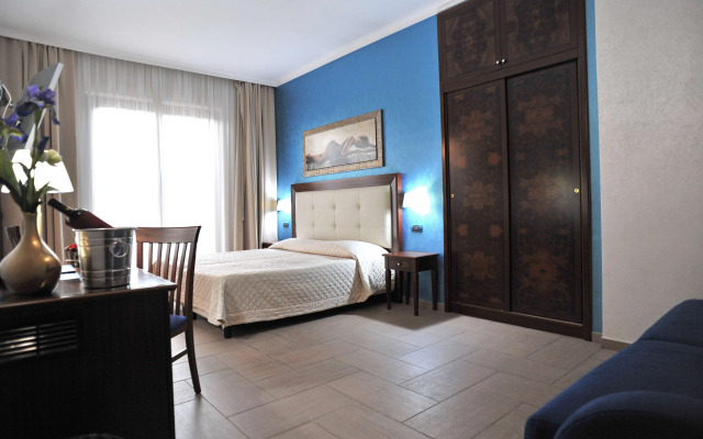 Hotel Flora