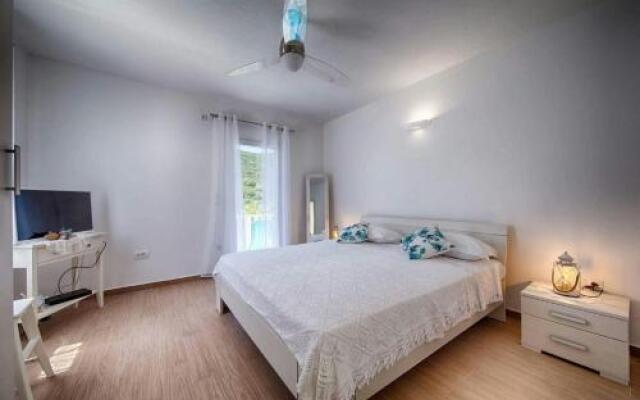 Molo Trovna Apartments