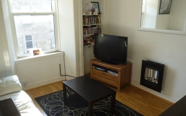 Well-connected, Cosy 1 Bedroom Flat in Dalry