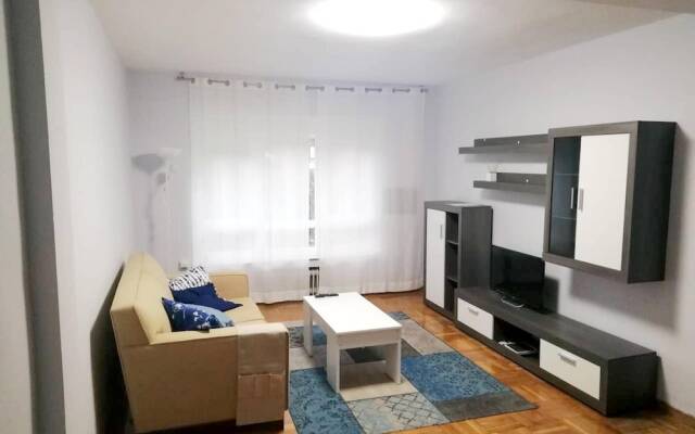 House With 3 Bedrooms In Oviedo With Wifi