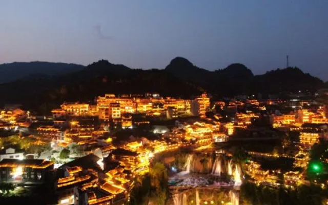 Furong Town Xiangqing Xiangyu Inn