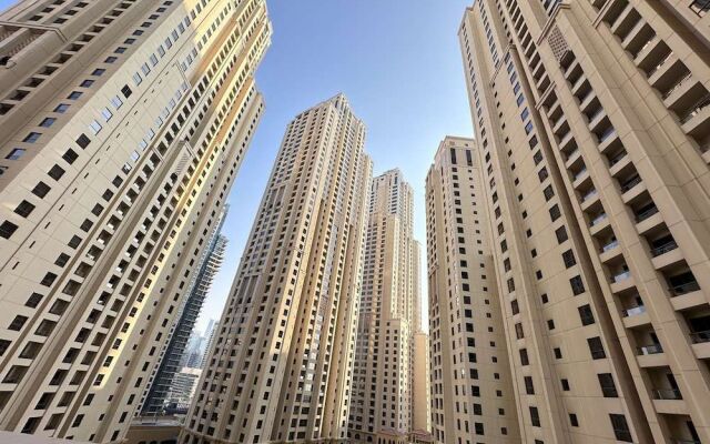 Bollywood Beach Hostel