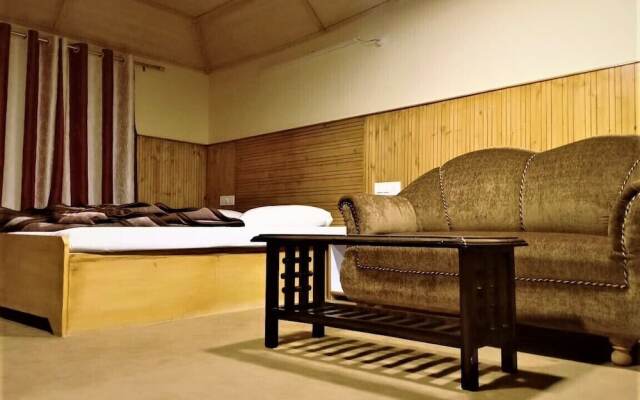 Triund Camps Riverside Resort
