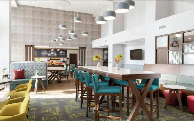 Hampton Inn Newark Airport