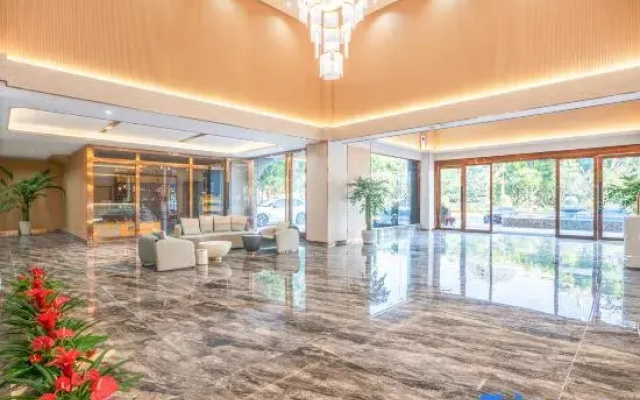 Menghai Jingjiang Hotel