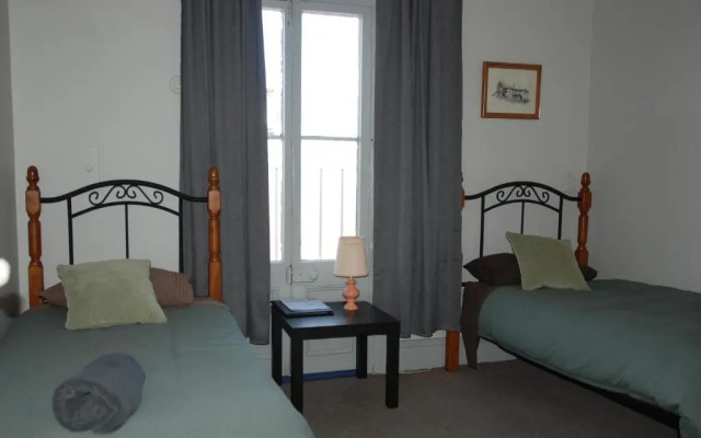 The Fed and Bed Temora