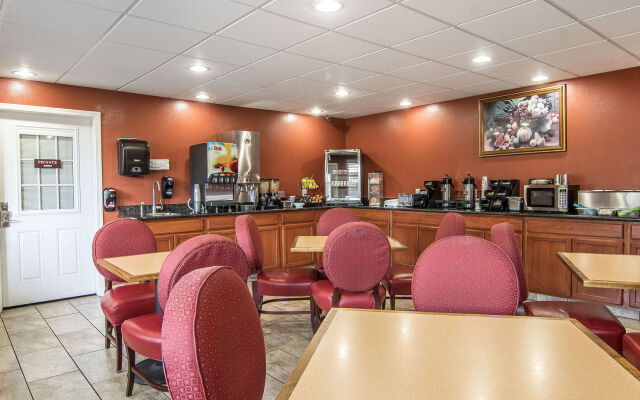 Rodeway Inn Medford South I-5