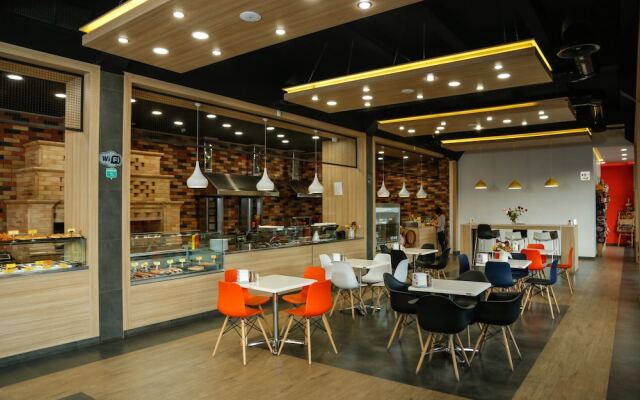 Hotel Lider Complex