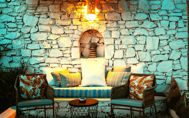 Sea Side Studios & Houses