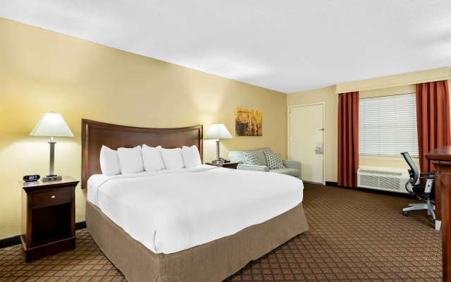Best Western Coach House