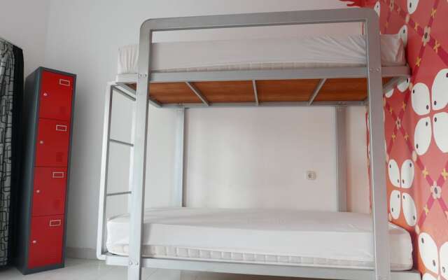 Retras Hostel