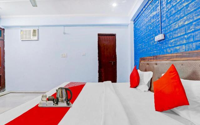 OYO 87646 Hotel Pacific Blue