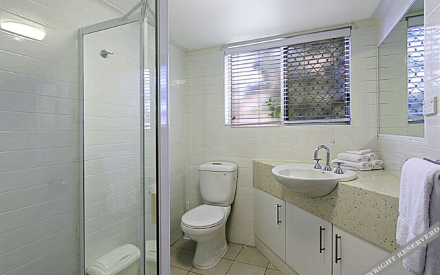 Sea Breeze Apartments