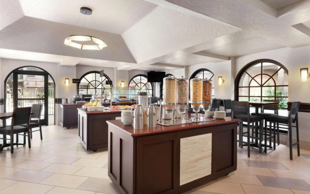 Embassy Suites by Hilton Lompoc Central Coast