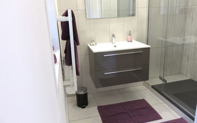 Le Manoir de Placy - Bed and Breakfast