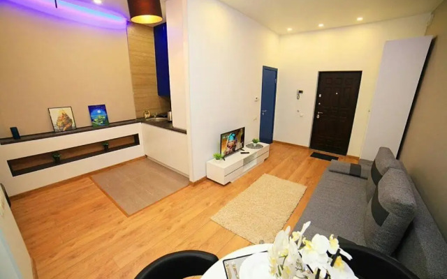 Lakecity #1 Lodging Houses