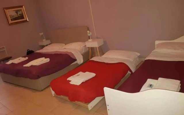 Gialel Guesthouse