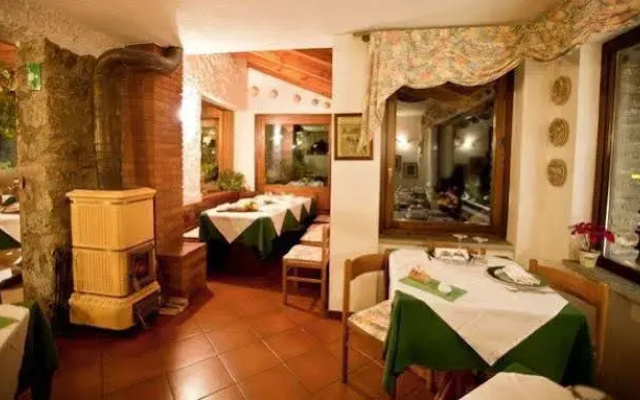 Hotel Chalet Joli