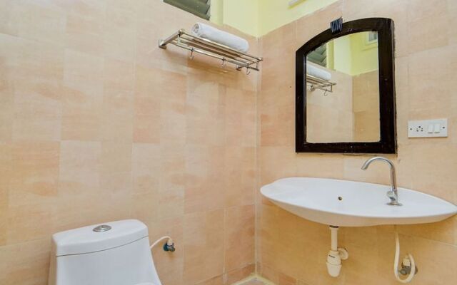 Oyo 40720 Hotel Srs Regency