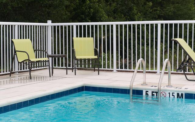 Hampton Inn & Suites Fayetteville