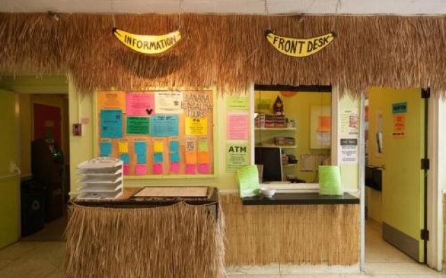 Banana Bungalow West Hollywood Hotel & Hostel
