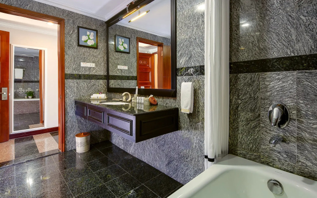 Muong Thanh Luxury Song Han