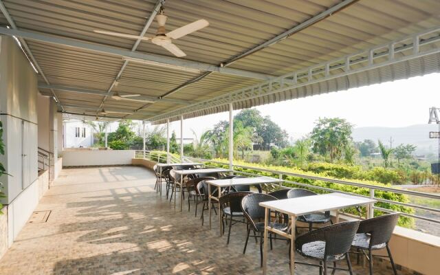 Collection O 22348 Radha Krishna