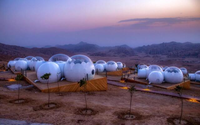 Petra Bubble Luxotel