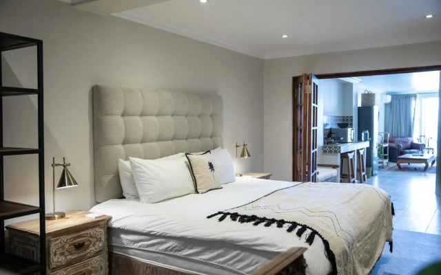 Sea Castle Hotel Camps Bay