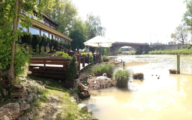 Penzion Benatky
