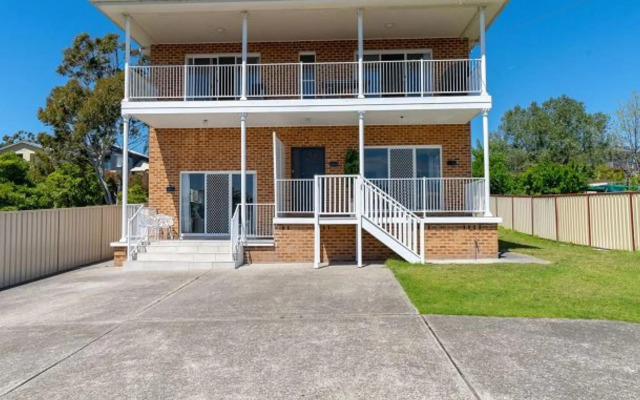 Modern Spacious and Sophisticated