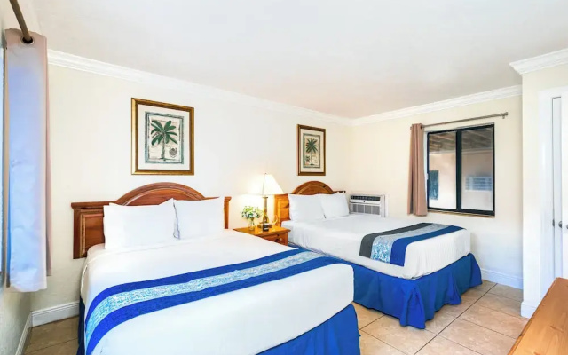Emerald Seas Deerfield Beach Club