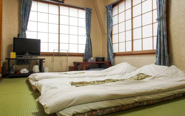 Ryokan Asakusa Mikawaya Honten