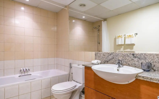 Luxe 1BD Sleeps 4 Parking Pool Gym