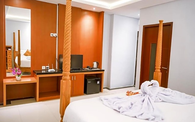 E Luxury Suites Seminyak by InnApps