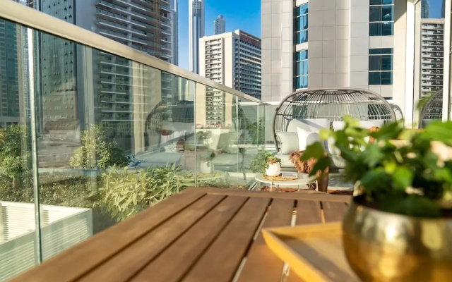 HiGuests - Reva Residences