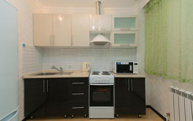 Apartments on 5E Saraishyk street