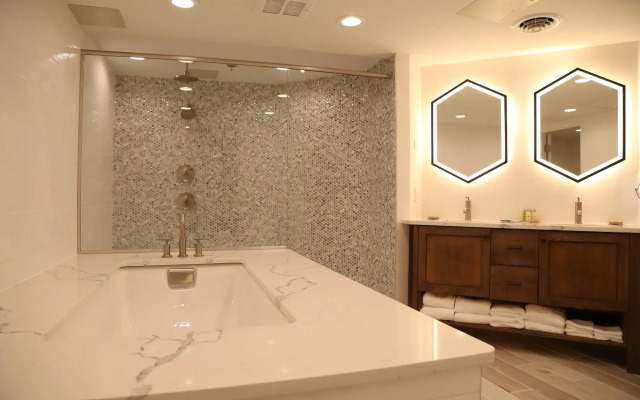 DoubleTree by Hilton Ocean City Oceanfront