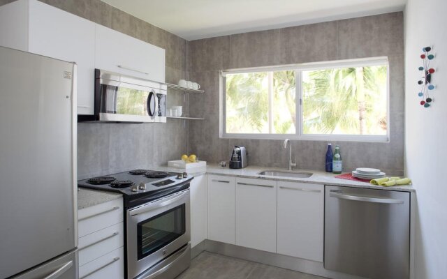1818 Meridian House Apartments and Suites by Eskape Collection